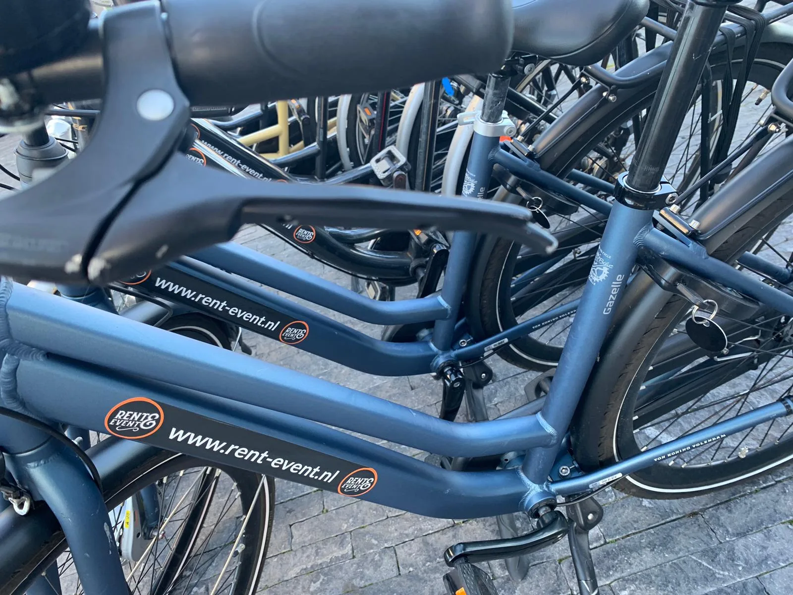 Stadsfietsen huren voor Volendam. — E-Choppershuren.nl