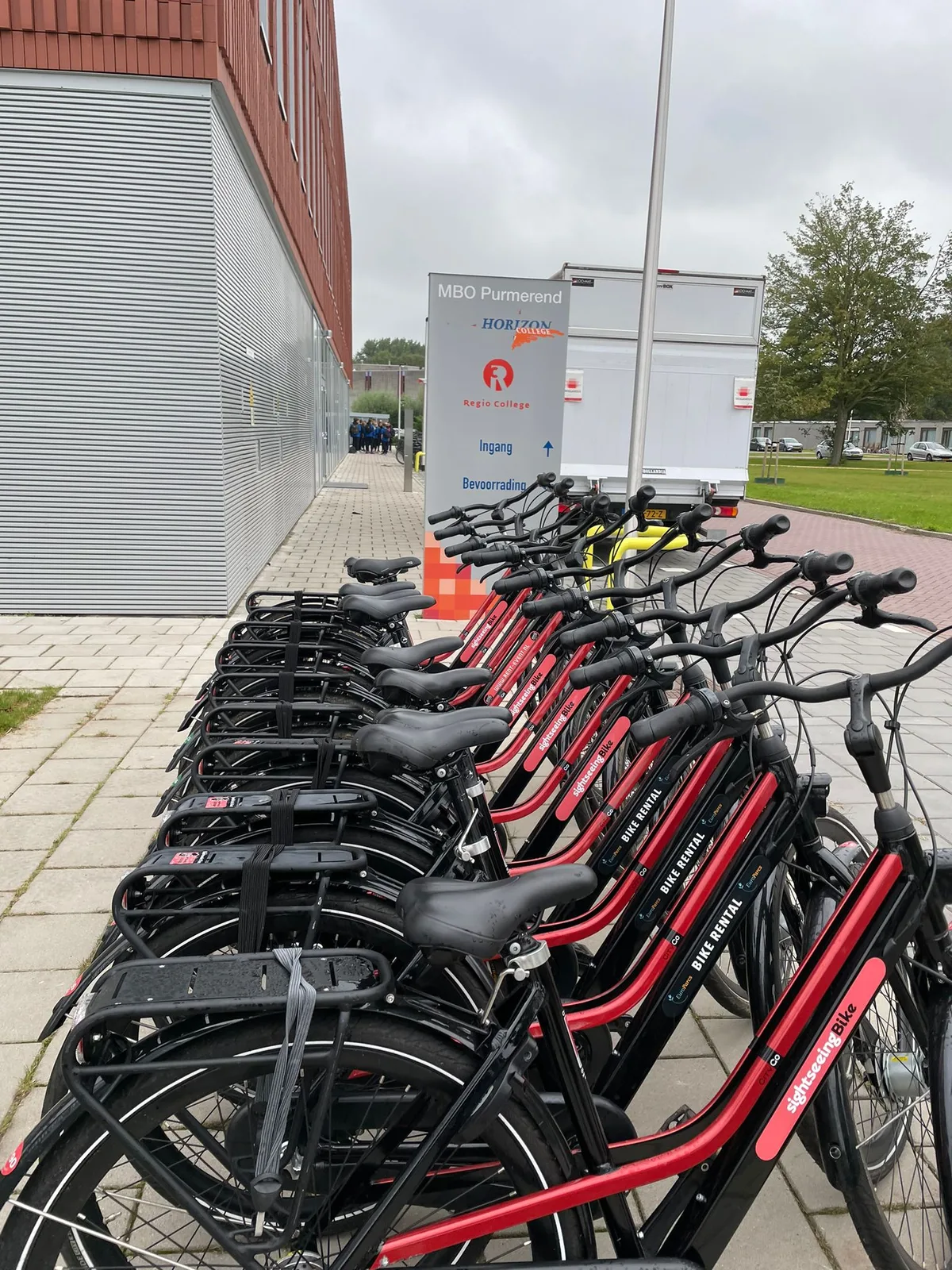 Fietsen huren voor schooluitje in Purmerend — E-Choppershuren.nl